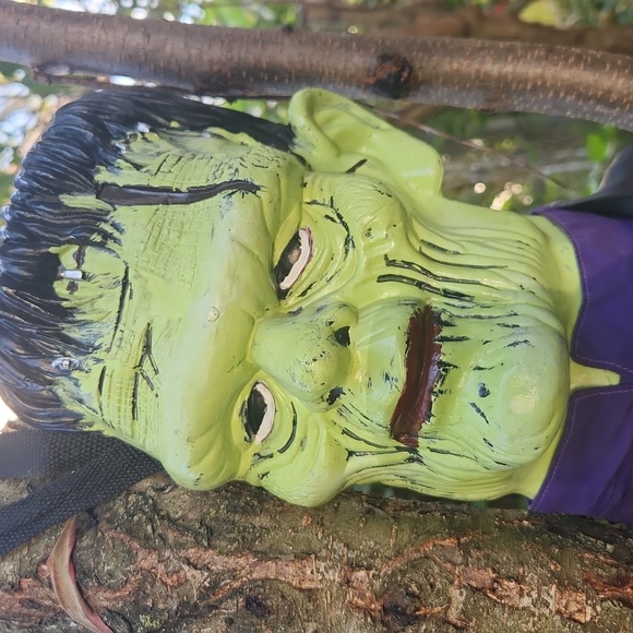 Vintage Gemmy Monster Mash Frankenstein, Halloween Tree Hugging Prop - Picture 4 of 4